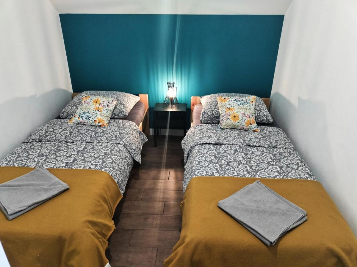 Apartamenty Jodlowa - Bilard - Bawialnia - Krolikarnia Krajno-Zagorze Exterior photo